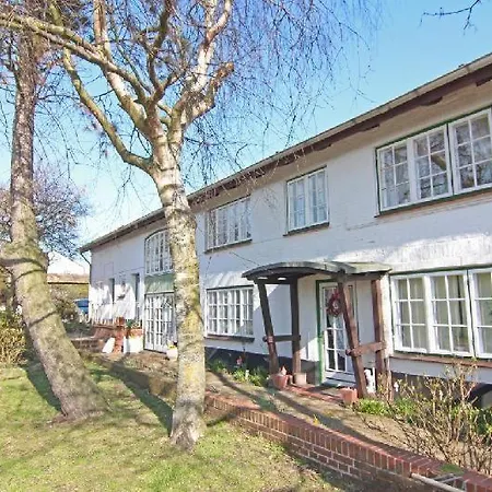 Margreth-im-alten-friesenhaus *